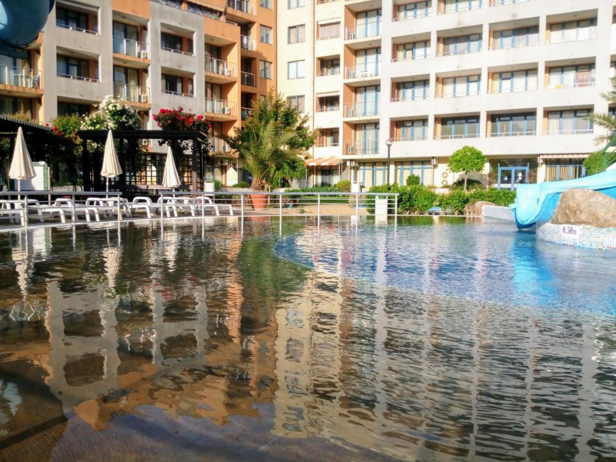 Apartment Konstantin In Trakia Plaza Sunny Beach Esterno foto