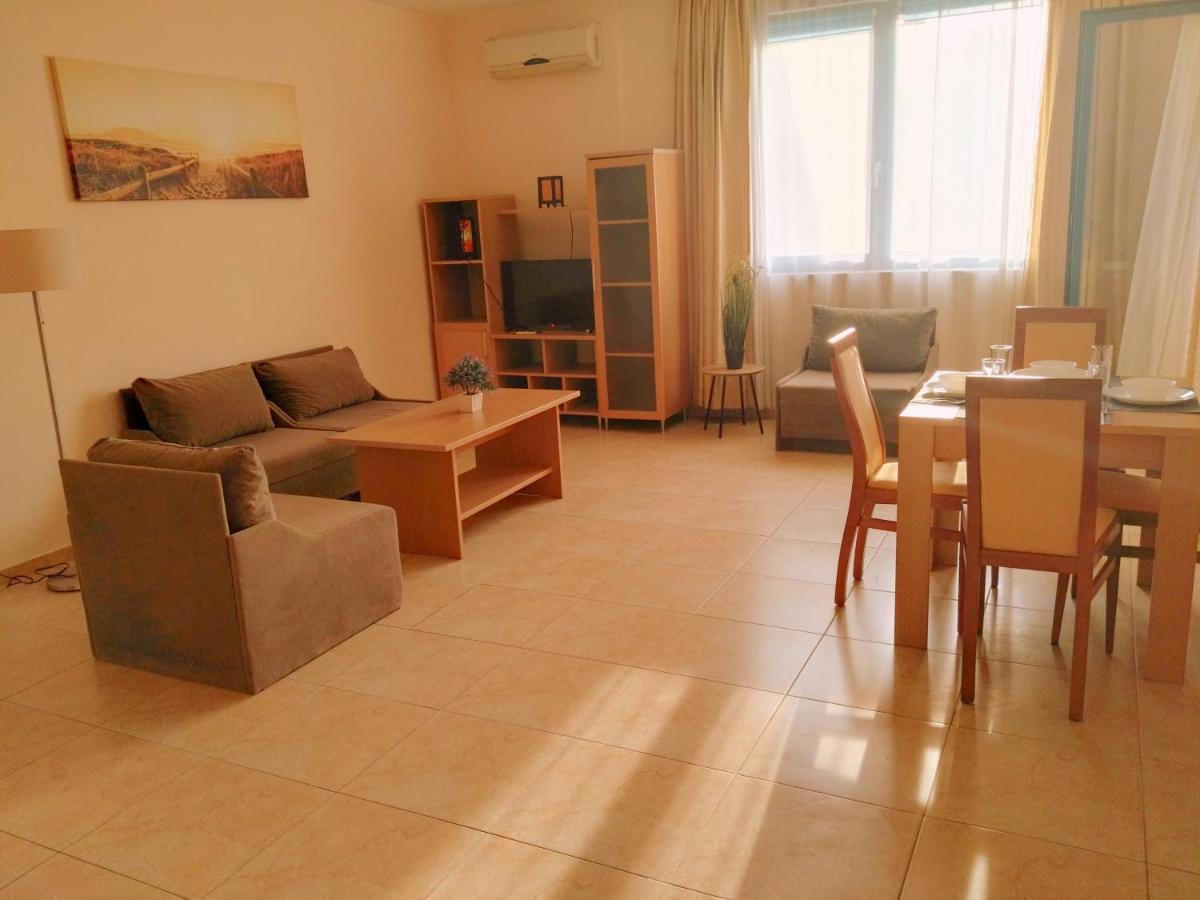 Apartment Konstantin In Trakia Plaza Sunny Beach Esterno foto