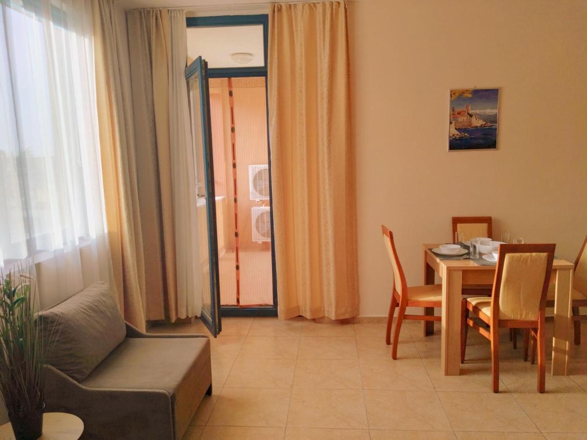 Apartment Konstantin In Trakia Plaza Sunny Beach Esterno foto