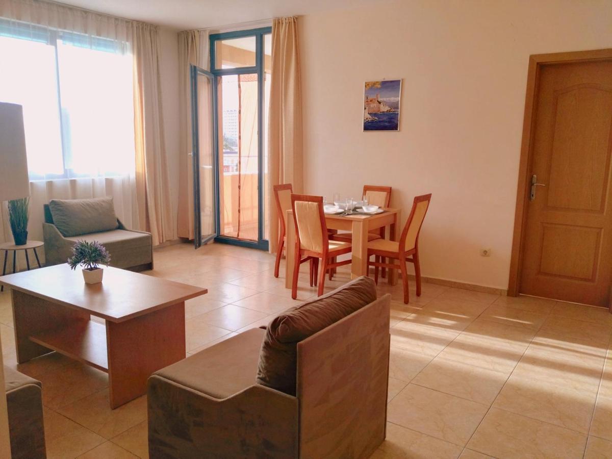 Apartment Konstantin In Trakia Plaza Sunny Beach Esterno foto