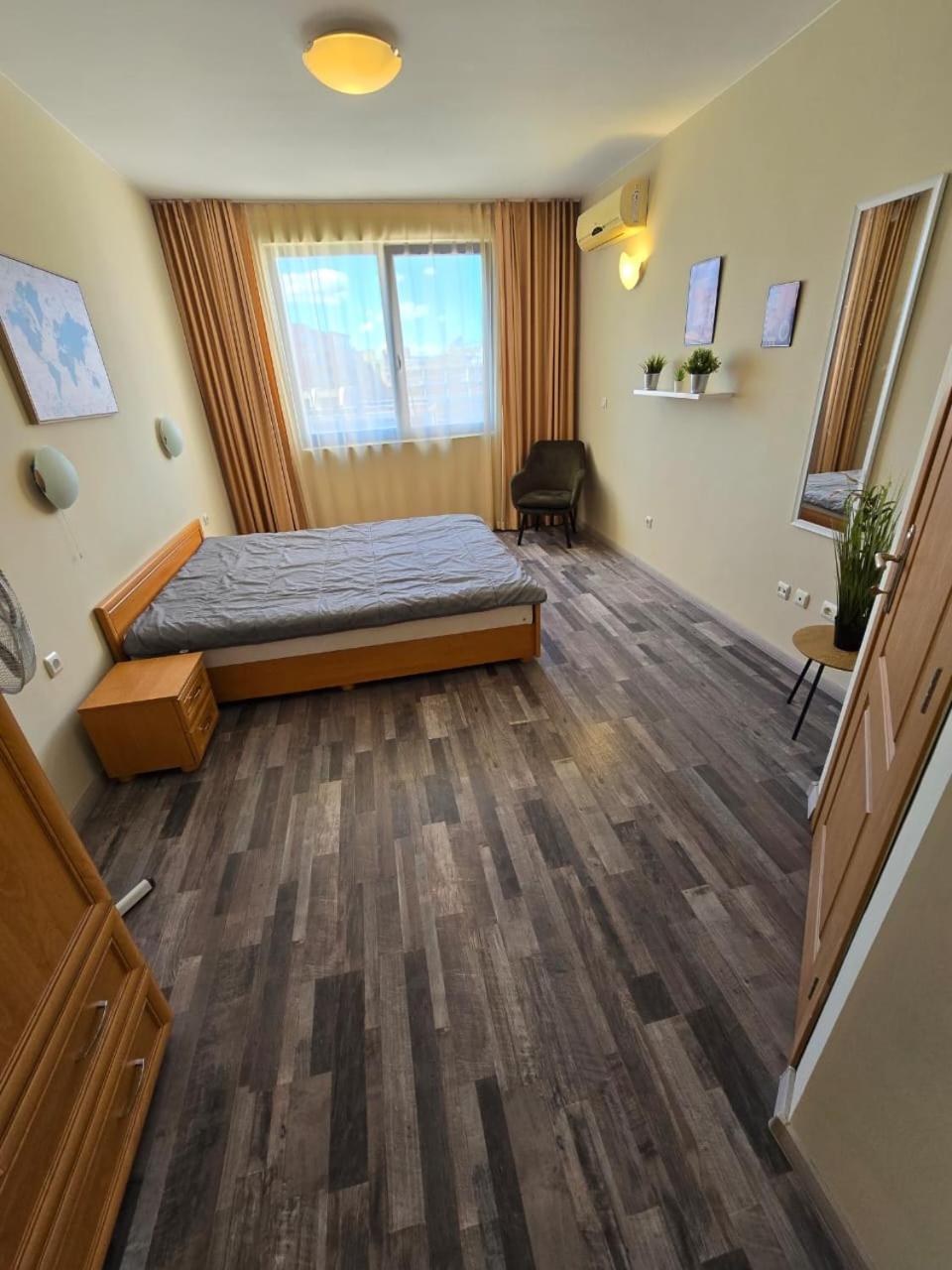 Apartment Konstantin In Trakia Plaza Sunny Beach Esterno foto